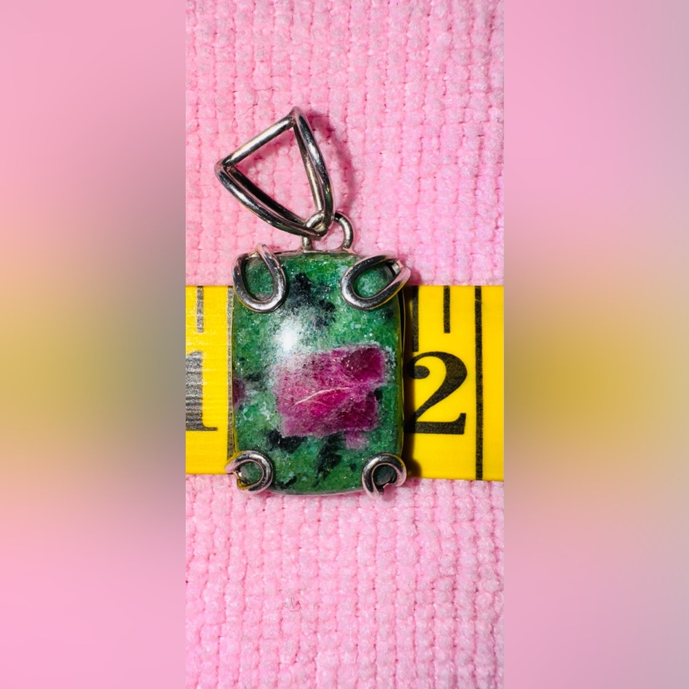 Gorgeous RUBY ZOISITE .925 Pendant - Picture 9 of 9